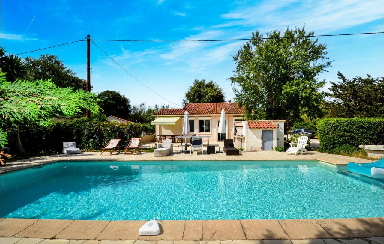 Holiday home Amazing In La Seyne Sur With 3 Bedrooms, Wifi And Outdoor Swimming Pool Six-Fours-les-Plages